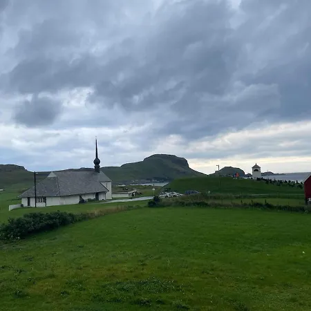 Apartman Location, Location, Location *