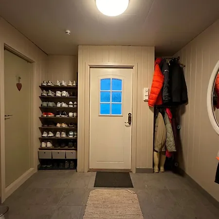 Location, Location, Location Apartman *