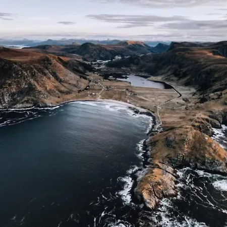 Apartman Location, Location, Location